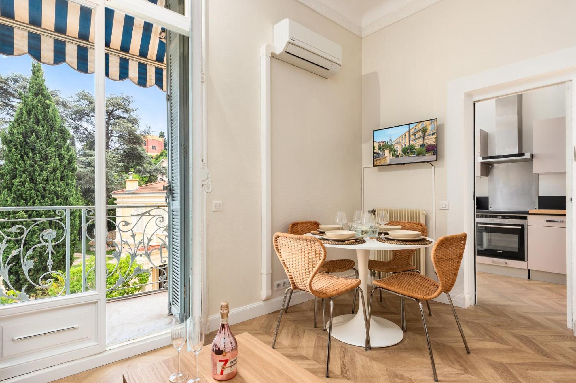 Mont Fleuri- Somptueux 2 Pieces - Parking - Menton Apartment Exterior photo